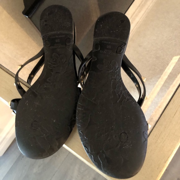 Valentino jelly’s 🩵 - Picture 7 of 7